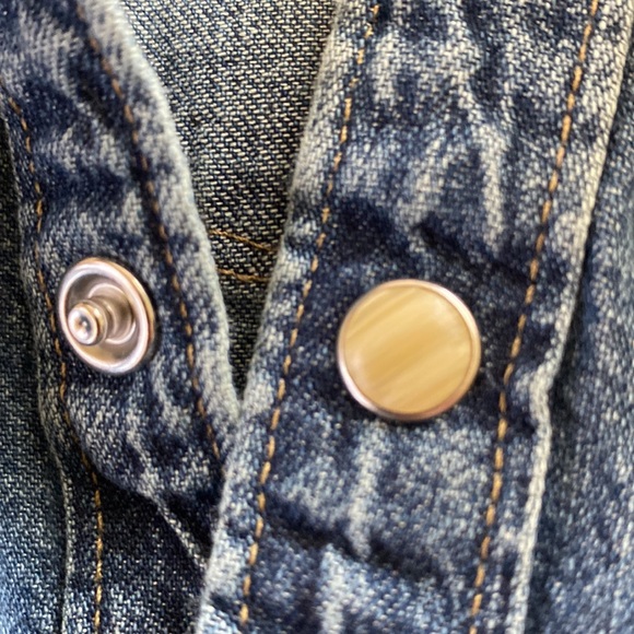 EUC LUCKY BRAND UNISEX DENIM SHIRT - Picture 7 of 9